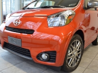 2012_scion_iq_02