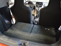 2012_scion_iq_05