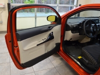 2012_scion_iq_06