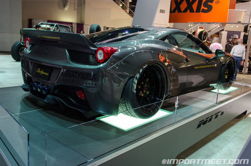 liberty-walk-458-sema-2013-5