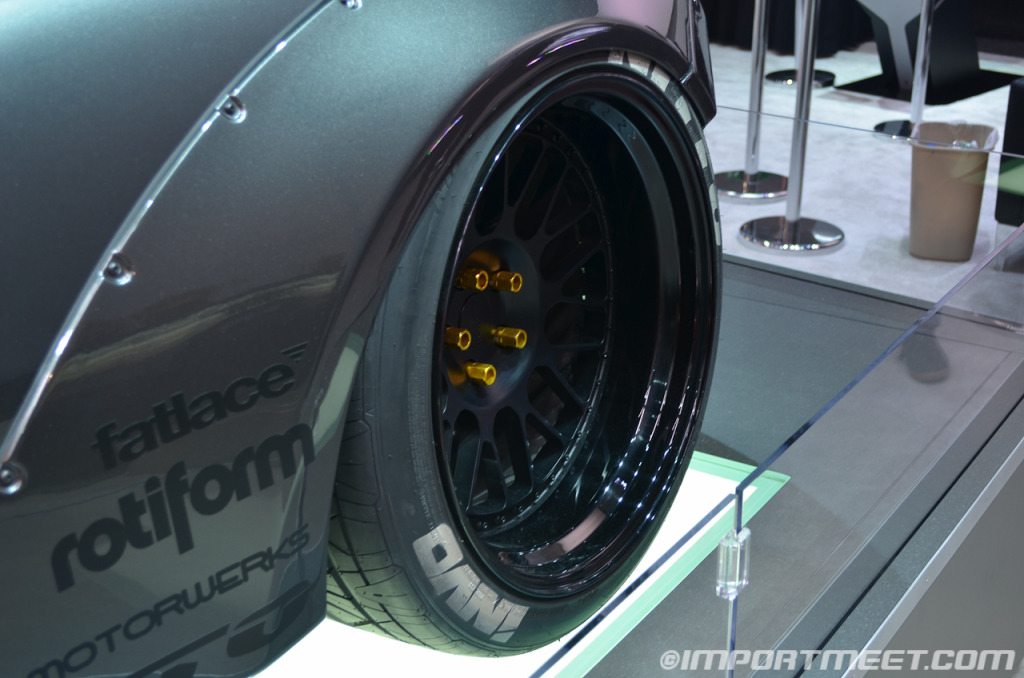 liberty-walk-458-sema-2013-6